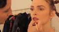 How to apply lipstick
